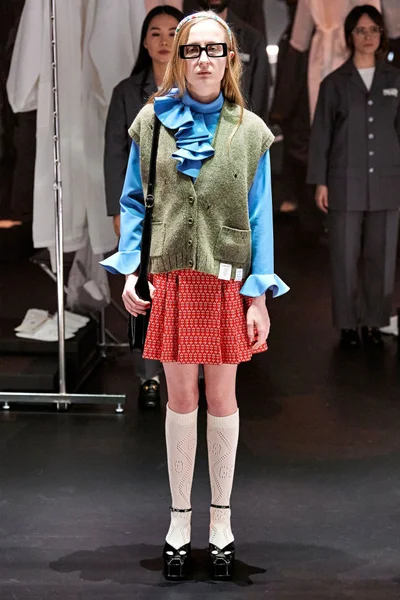 Look 6
